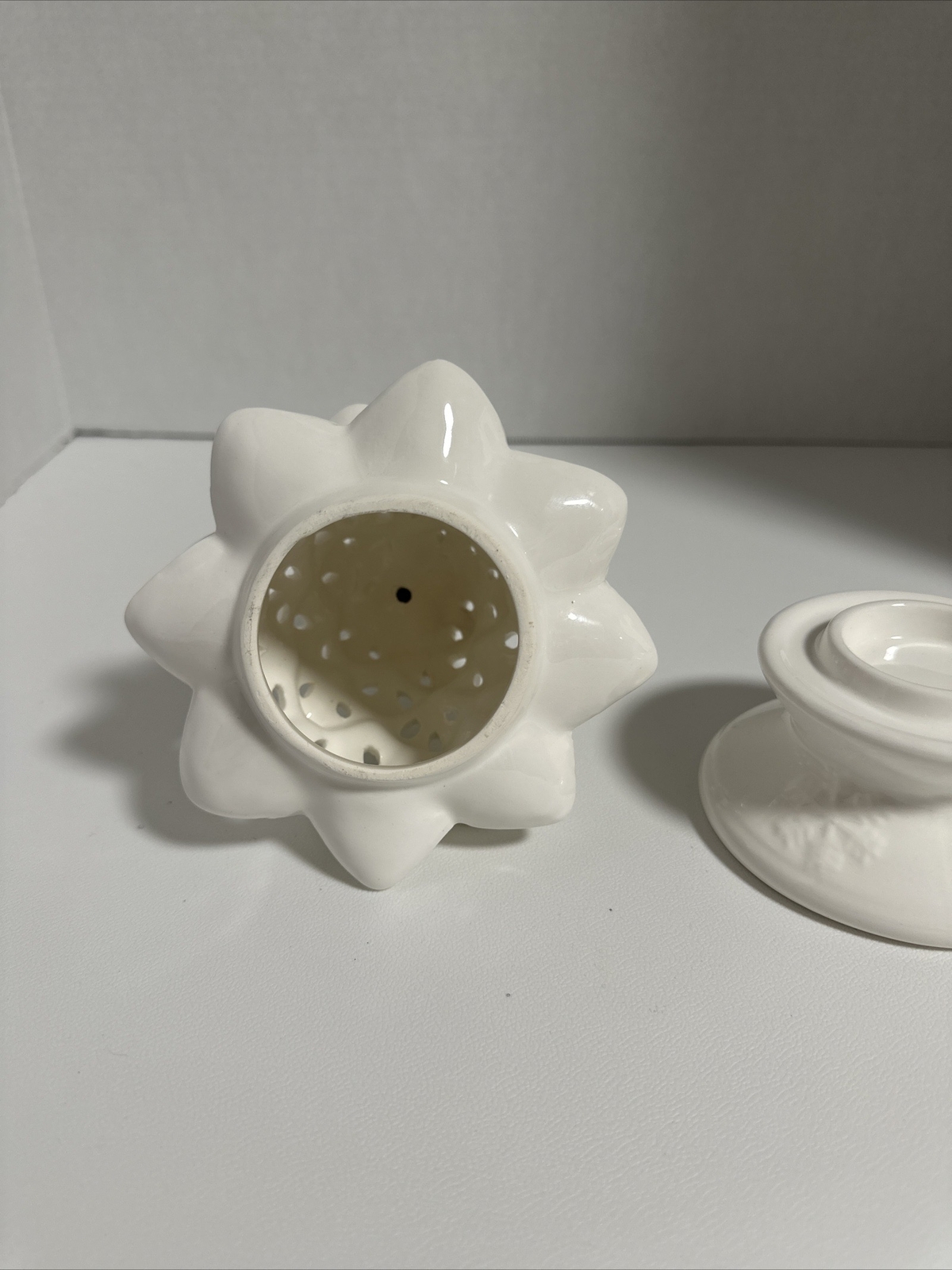 Yankee Candle Christmas Tree Tealight Candle Holder White Porcelain EUC 9" eBay