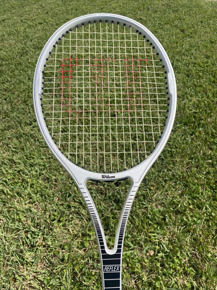 WILSON REFLEX MIDSIZE GRAPHITE PWS GRIP 4 3/8(L3) TENNIS RAQUET