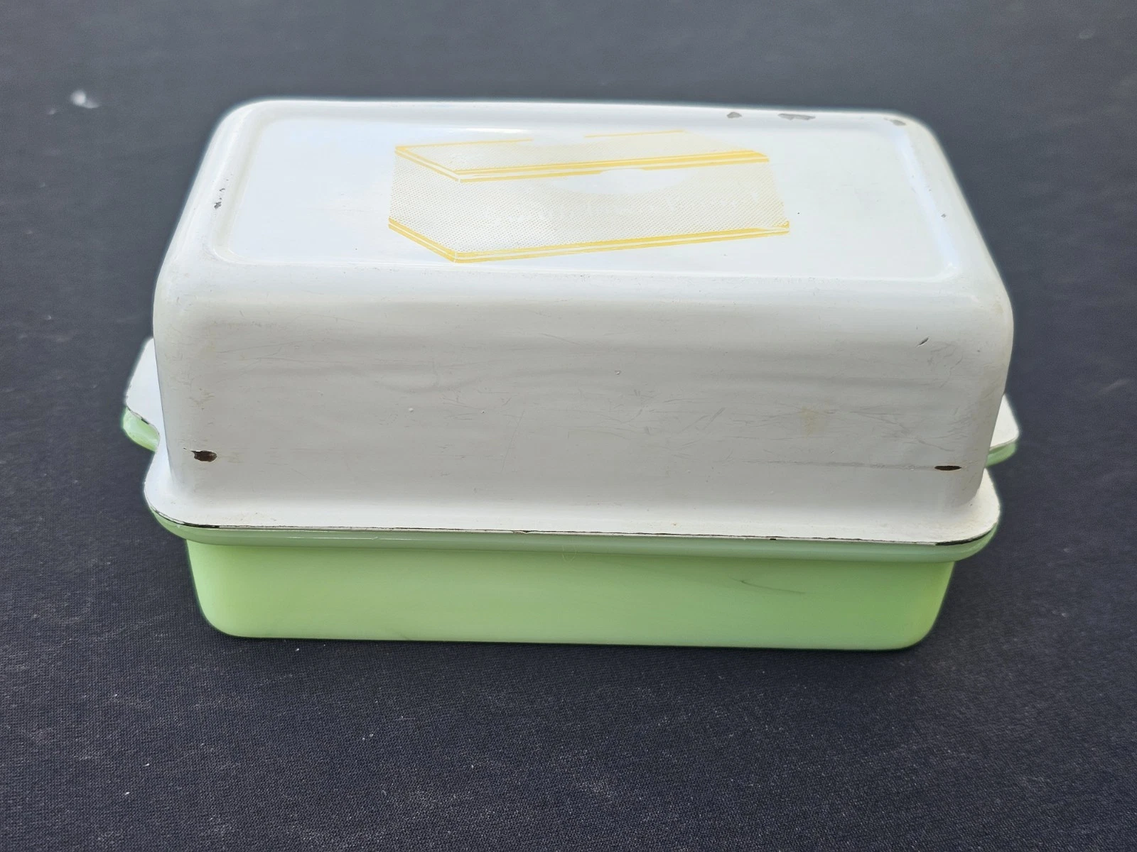 McKee Jadite 1 lb Butter Dish with Enamel Advertising Lid Jadeite Uranium Glass
Opens in a new windo