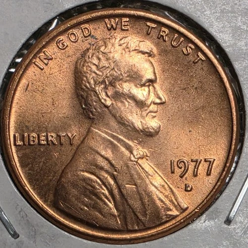 1977-D Lincoln Memorial Cent — photo from another recent sale