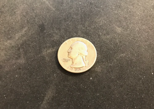 1942-P   Washington Quarter  "Free Shipping"