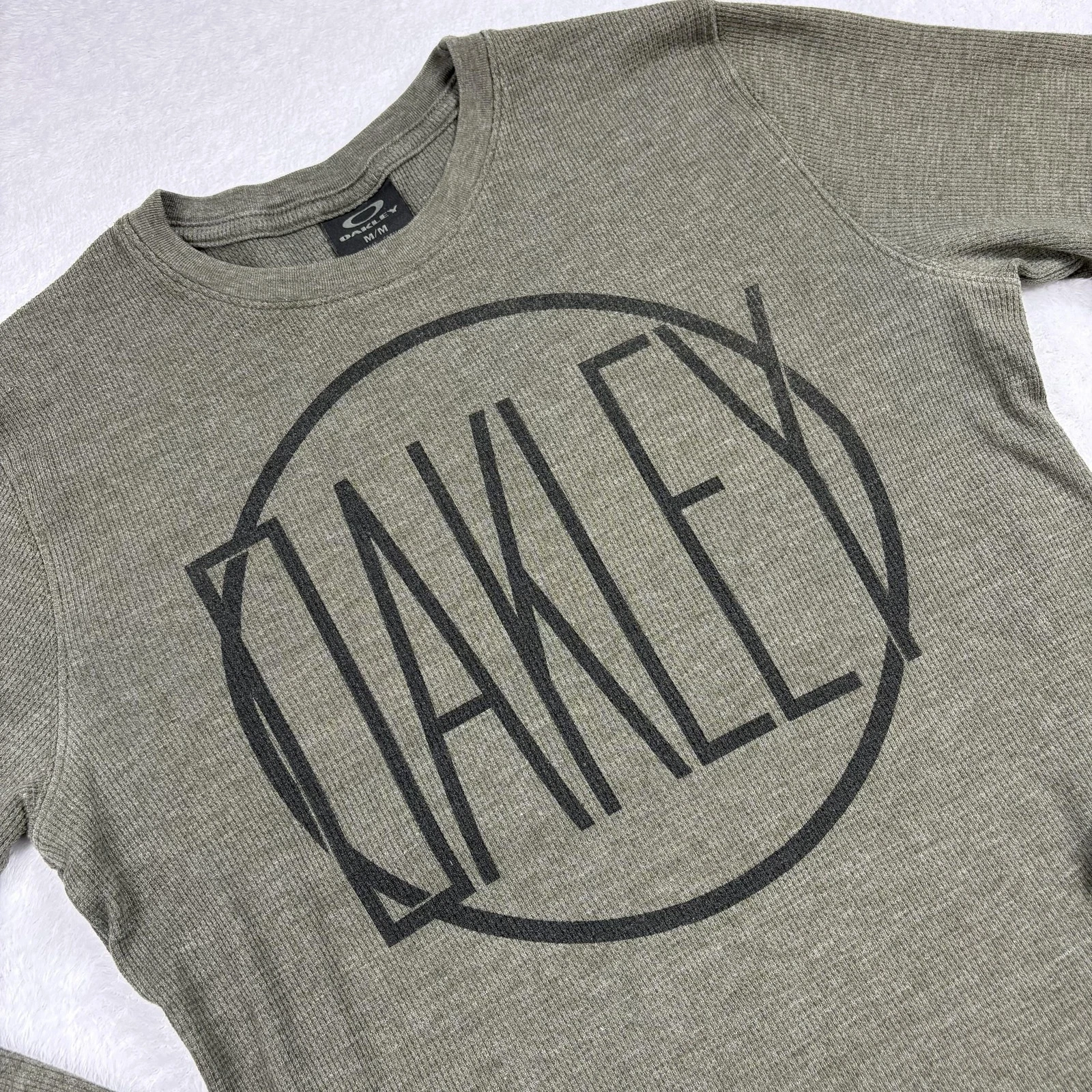 Oakley Pullover Mens M Green Long Sleeve Crew Neck Thermal Waffle Knit Logo