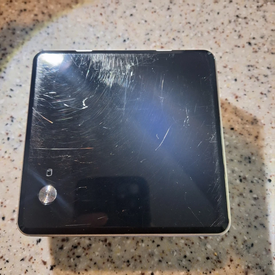 Intel NUC 5i7RYH, I7-5557u; 16 GB DDR3 RAM; 240 GB m.2 SSD; WiFi; Linux Mint 22 - Image 3 of 4