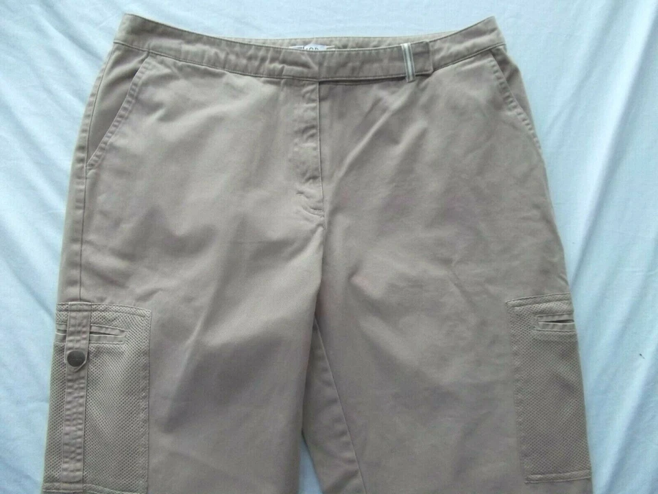 Pantalón cargo Izod de colección caqui tostado 14 malla bolsillo a presión tiro medio cuero logotipo COMO NUEVO   Foto 2 de 4