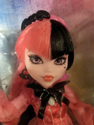 Monster High Draculaura Fashion Doll G3 New In Box Monster High Doll Reboot NIB