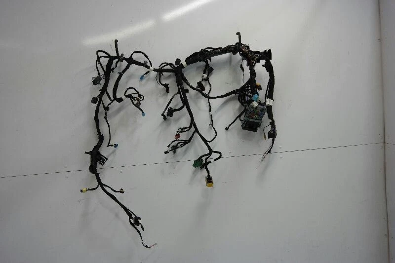 Chevrolet Malibu 2014 14 arnés de cableado de tablero con caja de fusibles Foto 3 de 4