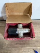 Honeywell AM102R-US-1 Mixing Valve for Heating Only, 1" Union Sweat, 70-180F