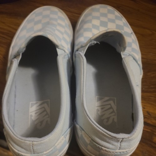 Vans - Picture 8 of 9