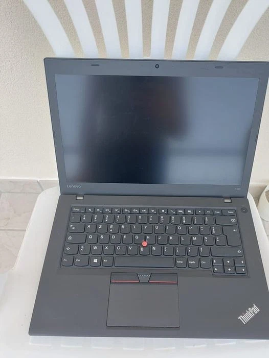 Lenovo ThinkPad T460 · i5-6300U · 8GB · 256GB