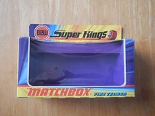 Vintage nice matchbox number K-9 king size fire tender box only