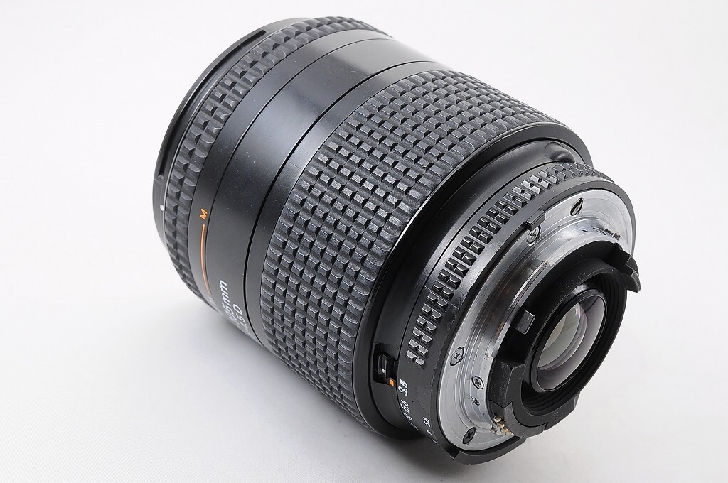 NEAR MINT】NIKON AF NIKKOR 28-105mm F/3.5-4.5 D Zoom Lens + HB-18