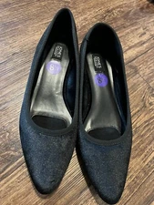 Jones New York Signature Quiten  Women’s Flat Shoes Loafers Size 8.5 M