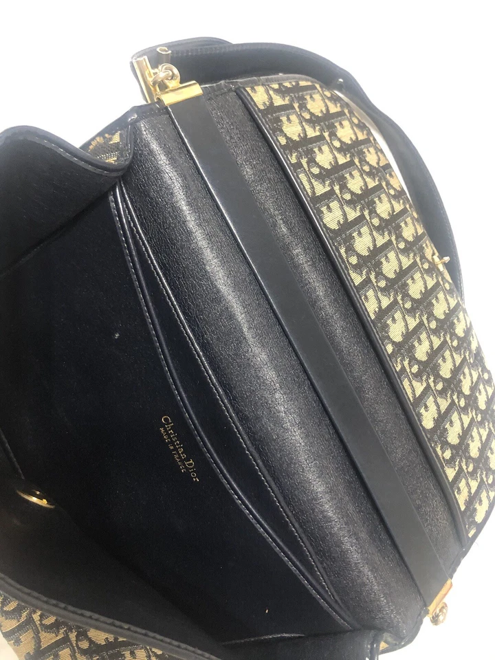 Auténtico bolso Dior marfil  Foto 3 de 4