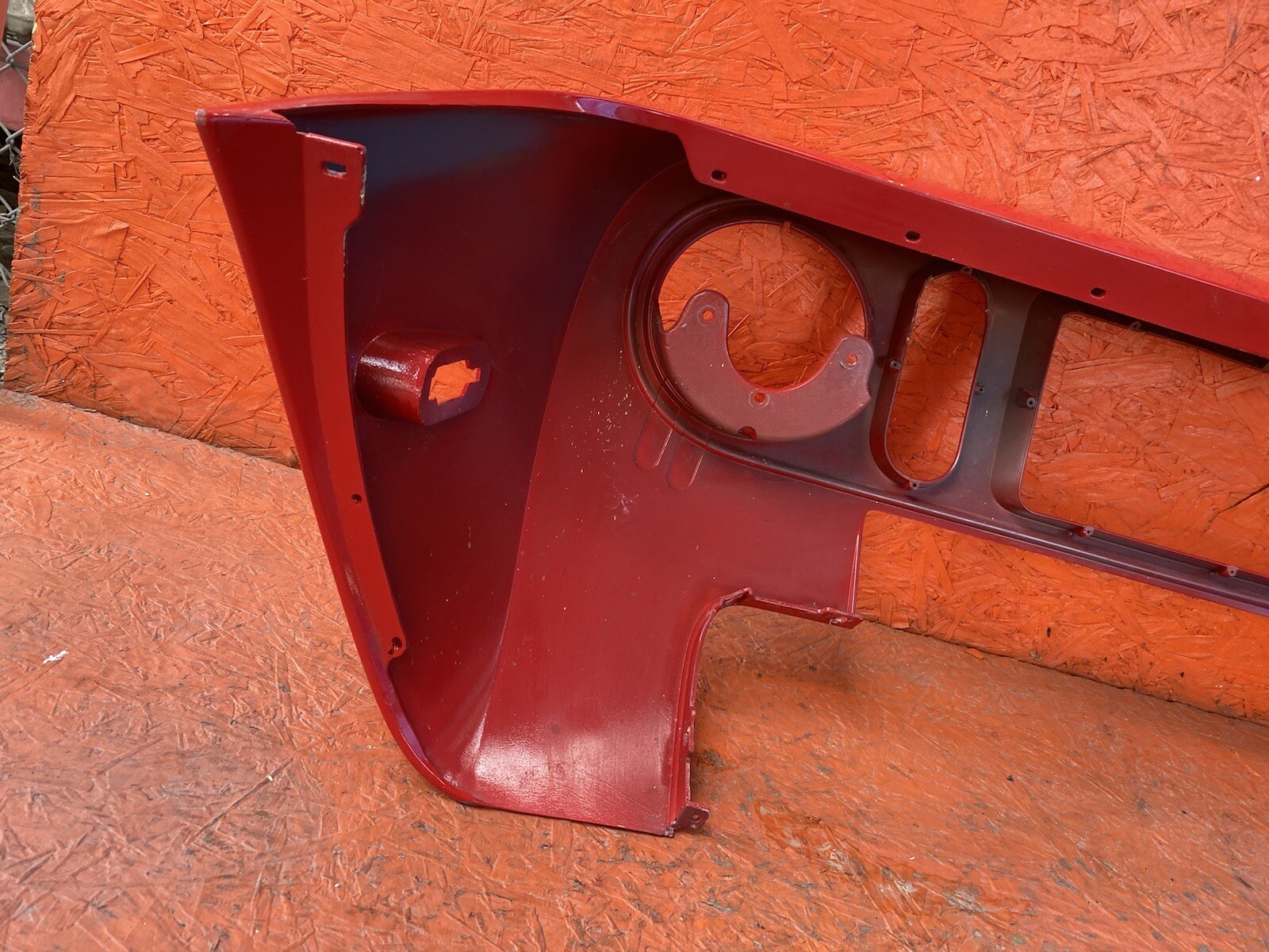 2004 - 2006 FORD GT REAR BUMPER COVER ASSEMBLY OEM 4G7V-17K835-AH 4G7V17F828-AC