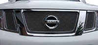 Nissan Navara – Oberer Grillsatz, Silbern (2010 Bis 2013)