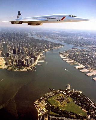 British Airways Concorde over Manhattan, New York - 16x12 Photo Print