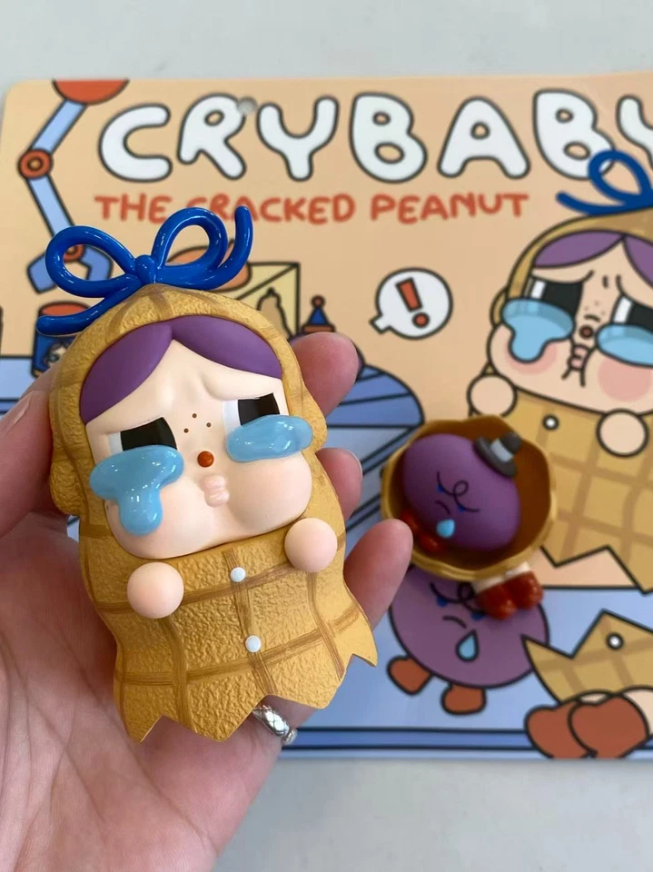 Auténtica figura de Crybaby The Carcked Peanut nueva en paquete #BestJ Foto 2 de 4