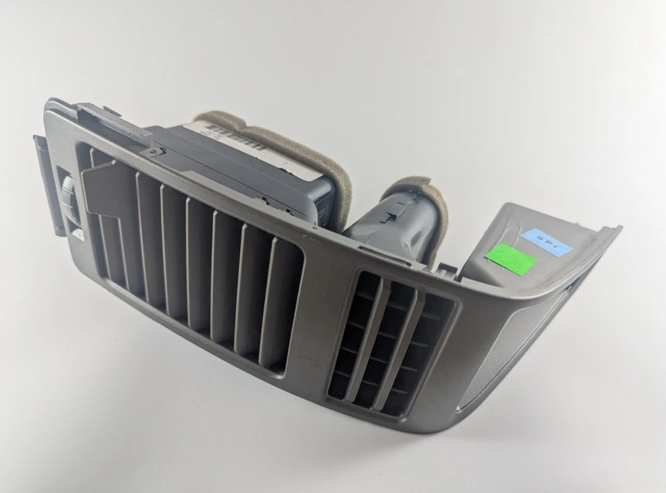 Nissan Armada Titan Infiniti QX56 2004-2014 pasajero delantero derecho ventilación climática OEM Foto 2 de 4