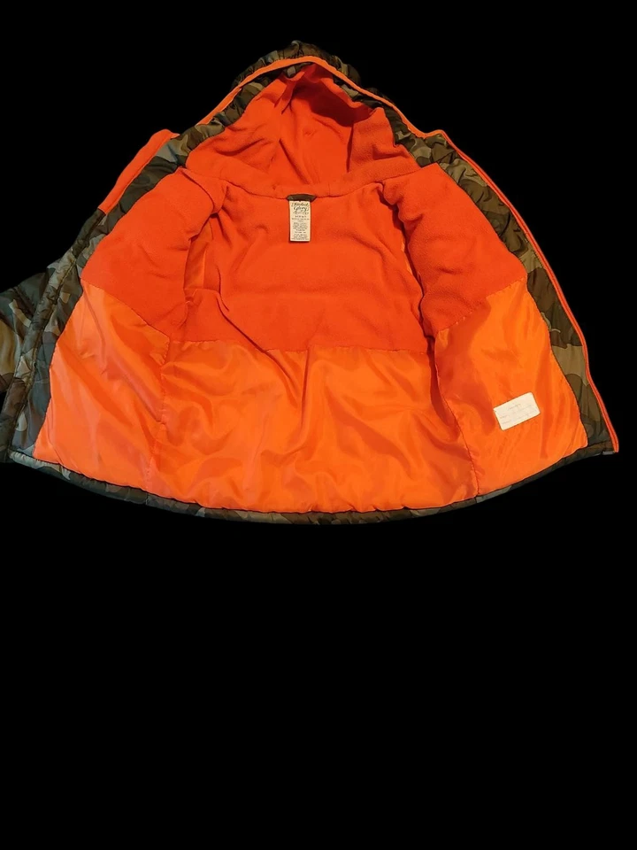 Chaqueta acolchada de camuflaje para niños con forro polar naranja Foto 4 de 4