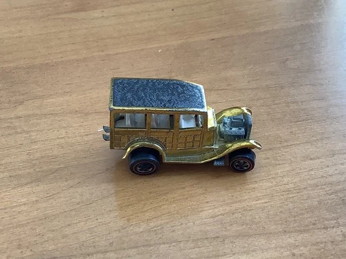 Vintage 1969 Hot Wheels Redline Classic 31 Ford Woody Gold USA
