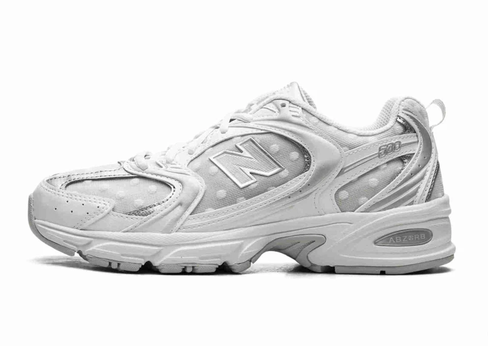 Lunares metálicos New Balance 530 blancos plateados talla U530HFW para hombre Foto 2 de 4