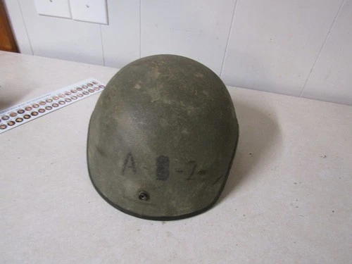 VINTAGE MILITARY HELMET COMBAT VEHICLE CREWMAN VIETNAM ERA MEDIUM SHELL ONLY #3