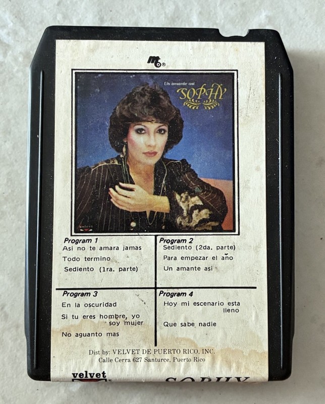 Sophy - Un Amante Asi - 8 Track Cartridge Tape - Velvet Records