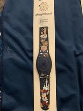 NEW Disney Parks Life Magic Kingdom Mickey Mouse Magic Band Limited Release