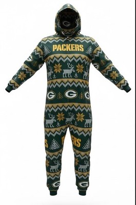 NWOT NFL Green Bay Packers Winter Theme Pattern One Pc Pajamas Front Zip Hooded