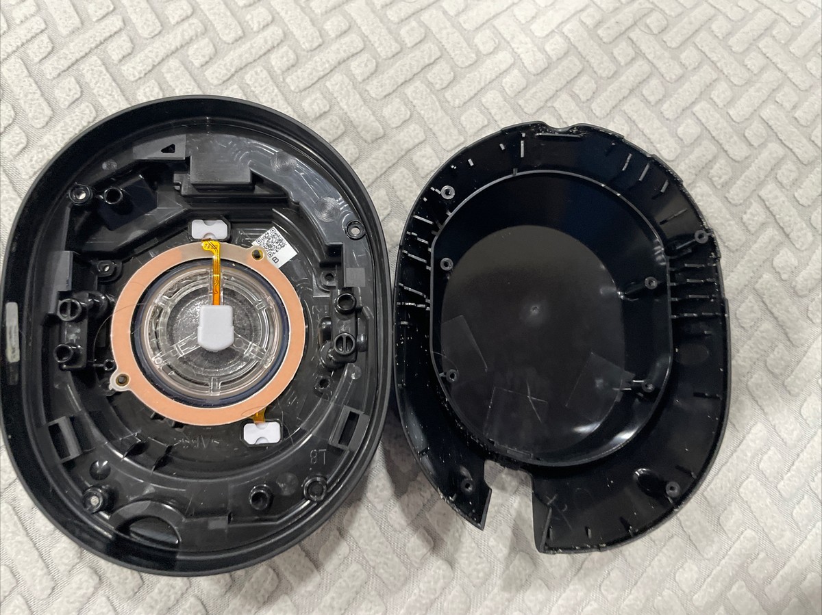 LEFT SPEAKER WITH OUTER SHELL - Sony WH-1000XM5 Wireless LEFT SPEAKER WITH OUTER SHELL - Sony WH-1000XM5 Wireless