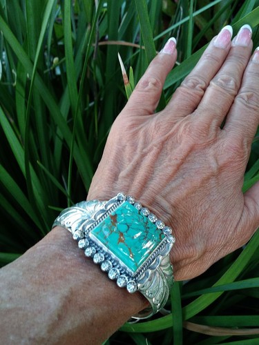 Navajo Signed Kingman Turquoise Sterling Silver Cuff Bracelet By Cecil Atencio - Picture 7 of 12