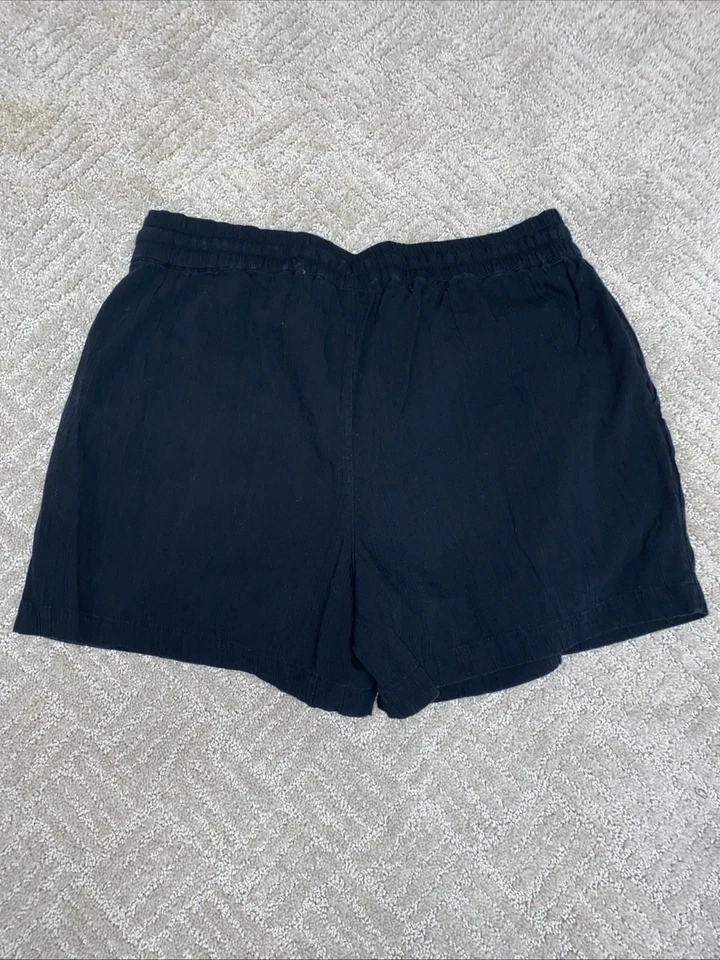 Style & Co Women's Pull-on Shorts Size S Deep Black lined Shorts Pockets - Image 4 of 4