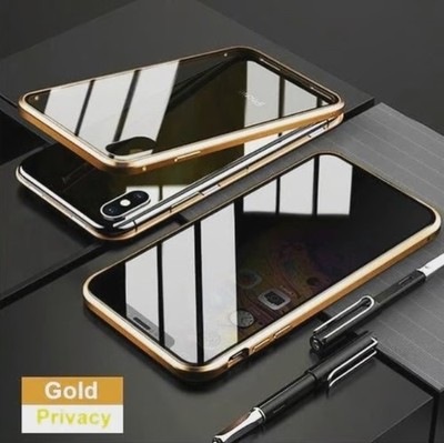 PHONE CASE Magnetic Iphone 11 Pro Max Case in Gold