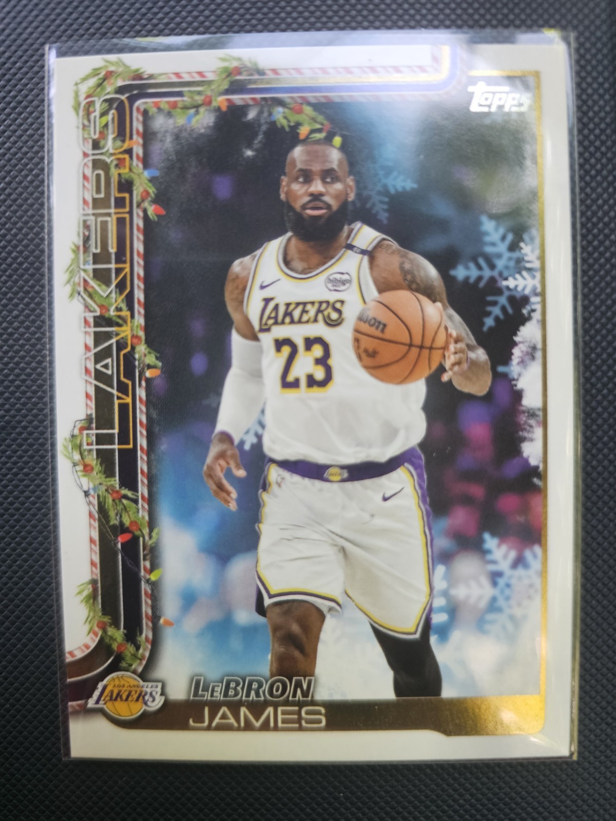 2025-26 Topps Holiday LeBron James Silver Glitter Lakers Cavs H119