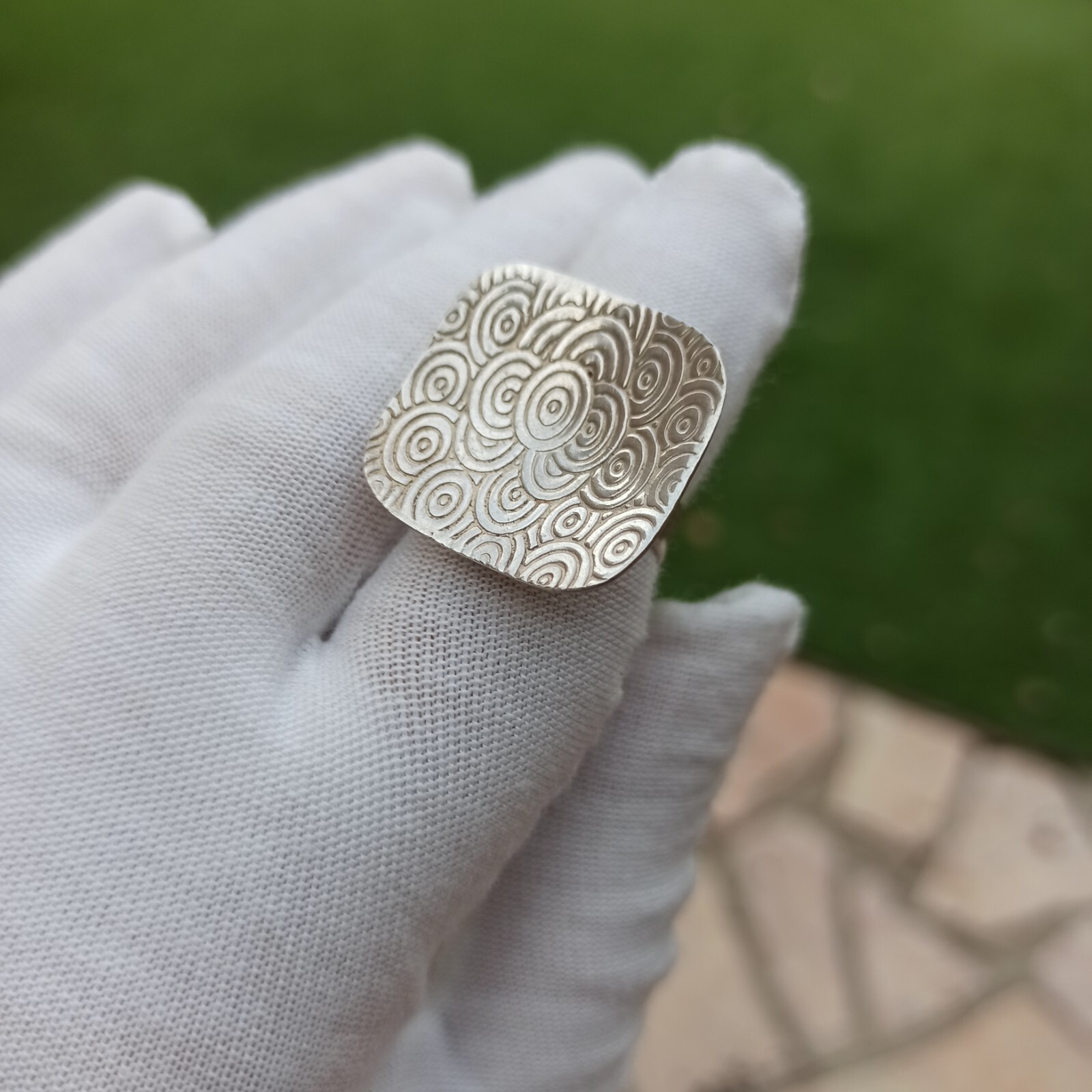 Artisan Silver Ring Modernist Square Engraved Sta… - image 10