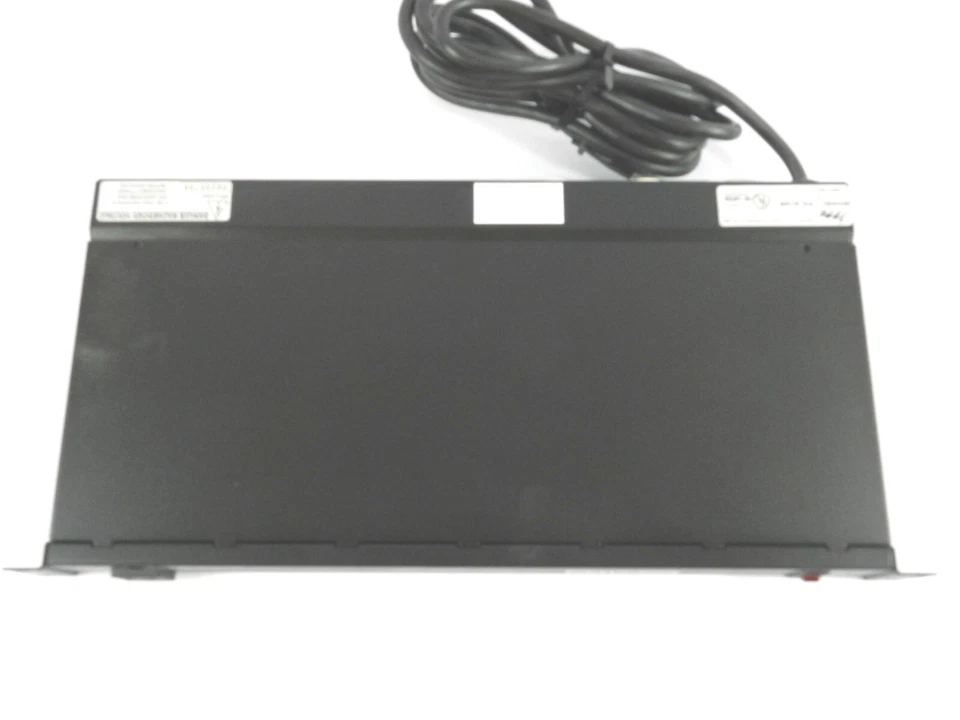 Middle Atlantic PD-915R 9 Outlet 15A 115V Rackmount Power Center Surge Protector - Image 4 of 4