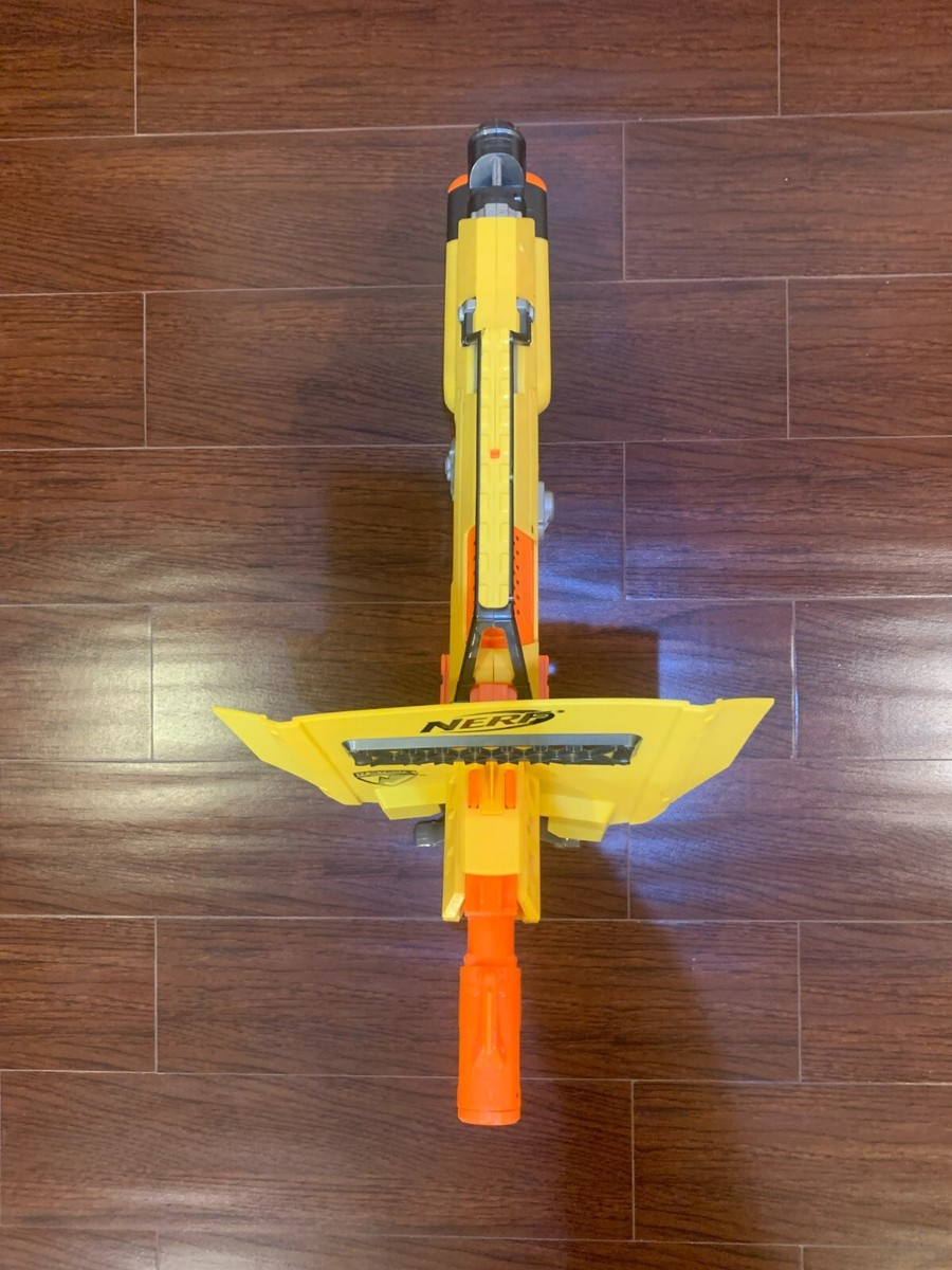 Nerf STAMPEDE ECS Strike Automatic BLASTER W/ bi-pod,Shield