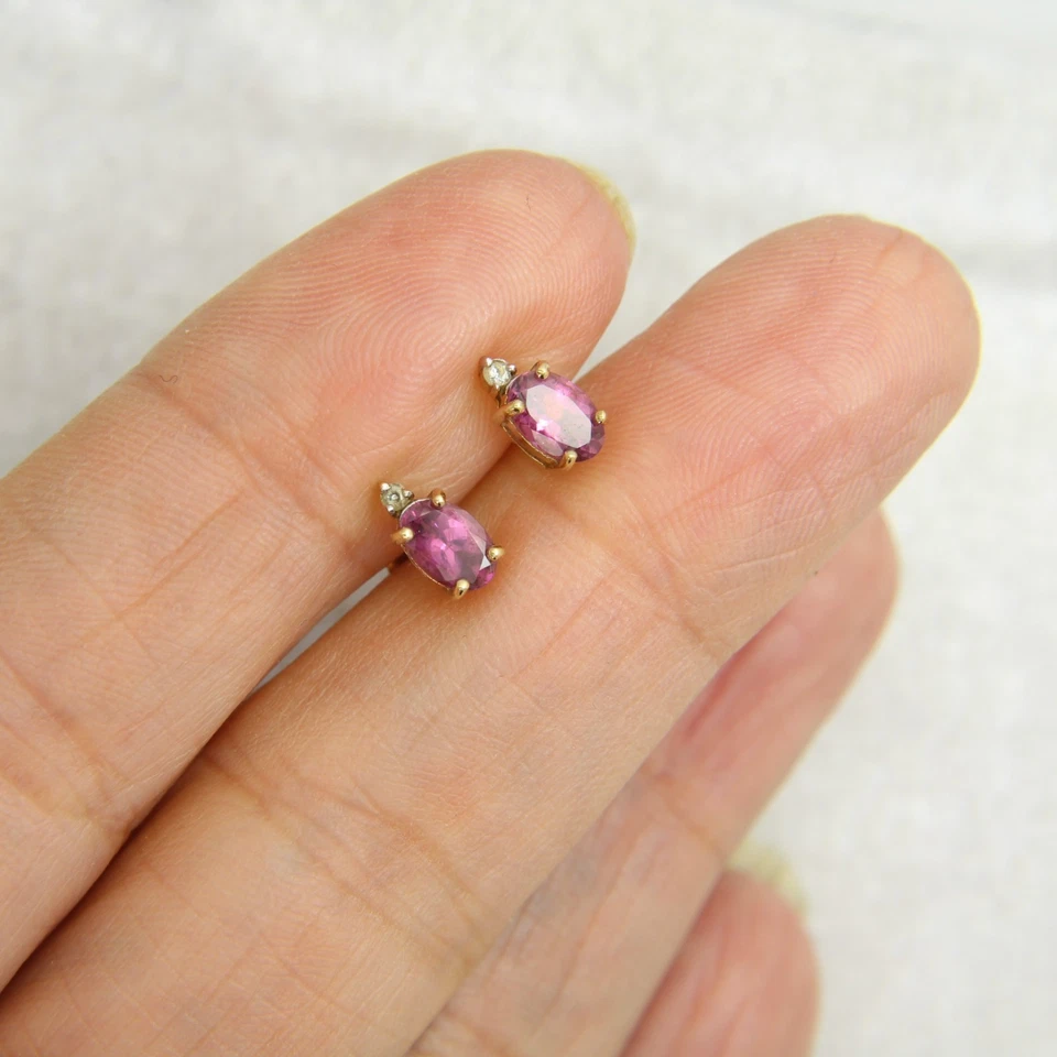 Brincos de ouro 9 quilates granada celta - Imagem 4 de 4