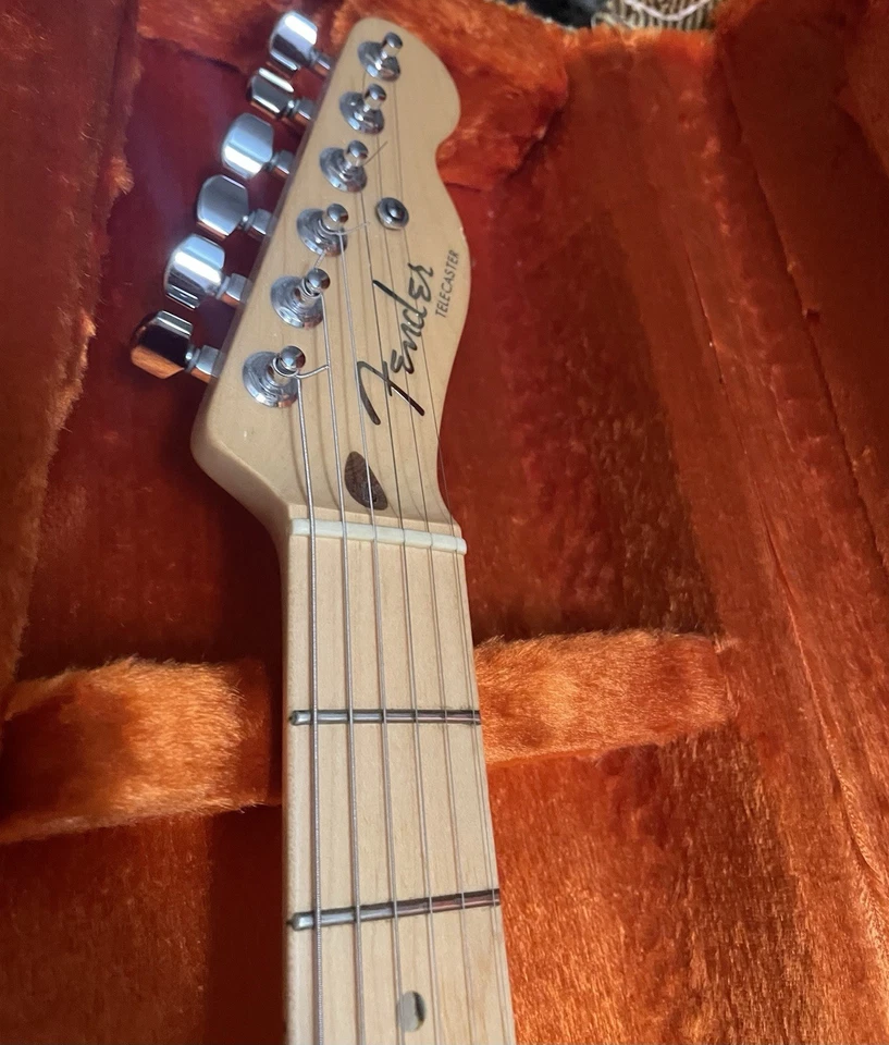 Fender American Deluxe Telecaster Electric Guitar Sunburst with Case - Image 4 of 4