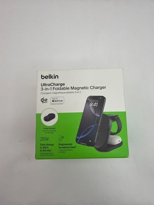 Belkin 3-in-1 Foldable Magnetic Charging Stand 25W Qi2 MagSafe iPhone watch ear