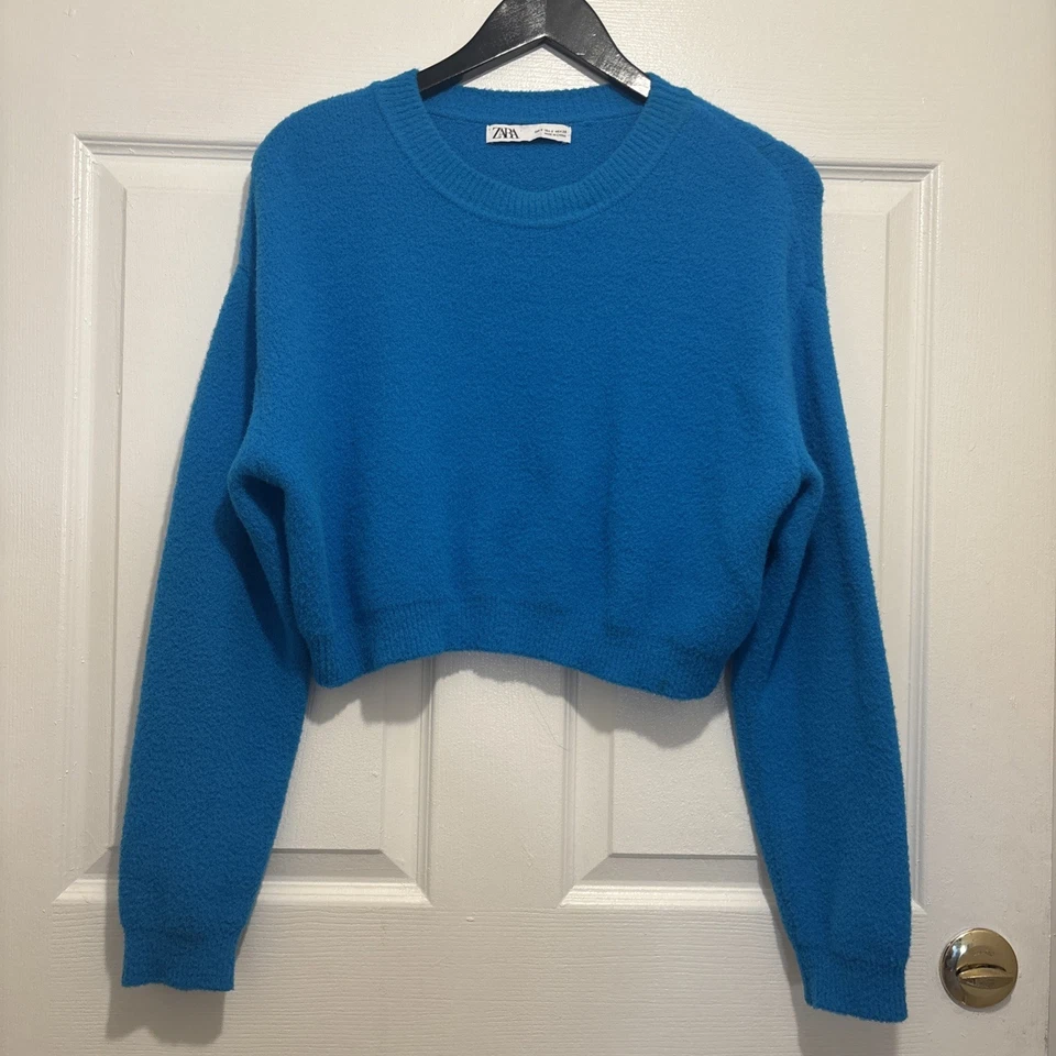 Zara Light Baby 蓝色裁剪长袖上衣,小号 — 第 2/4 张图片