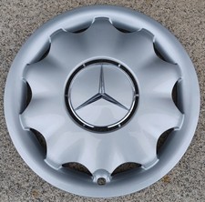 1 Radkappe für Mercedes A-Klasse(W168) Faclift in 15 Zoll original 1 Radkappe für Mercedes A-Klasse(W168) Faclift in 15 Zoll original