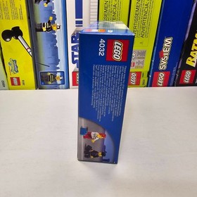 Lego Town World City Airport 4032 Passenger Plane LEGO Air Version Sealed