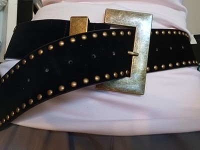 WOMEN VERY WIDE BLACK VELVETY SUEDE LEATHER BELT Med/Lge belt length 46 in NEW