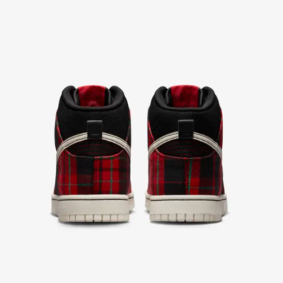 Nike Dunk High SE Tartan Plaid Shoes 'Bred' (DV0826-001