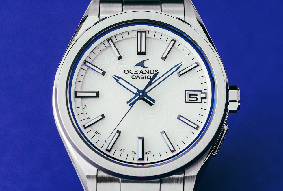 Casio Oceanus OCW-T200S-7AJF White Dial Elegant Bluetooth Casio Oceanus OCW-T200S-7AJF White Dial Elegant Bluetooth