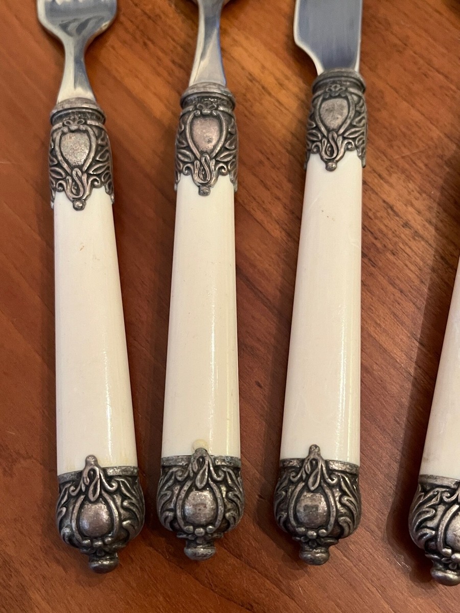 Bugatti BUA3 Stainless Flatware Italy White Ivory Handles