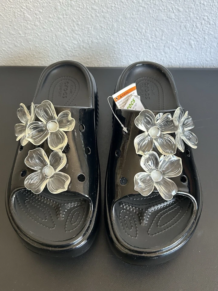 NEW CROCS M 9 W 11 STOMP HYPER FLORAL HIGH SHINE SLIDE Black SLIP ON - Image 4 of 4