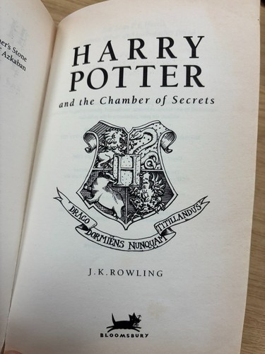 Rowling, J. K. : Harry Potter and the Chamber of Secrets 1998 Edition - Picture 3 of 7