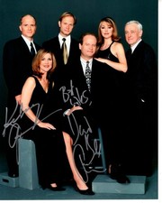 DAVID HYDE PIERCE and KELSEY GRAMMER Signed 8x10 FRASIER CAST Photo w Holo COA